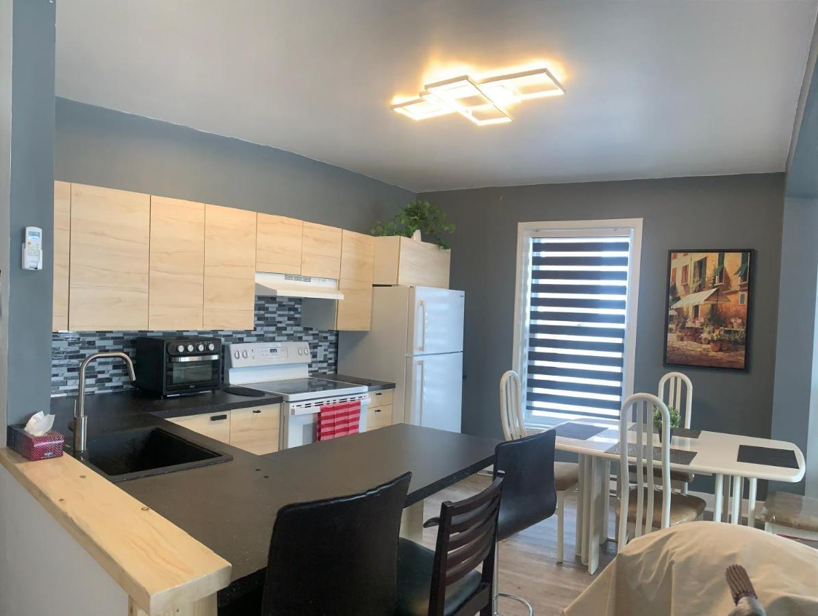 Apartmán Le 2300 S Saint-Hyacinthe Exteriér fotografie