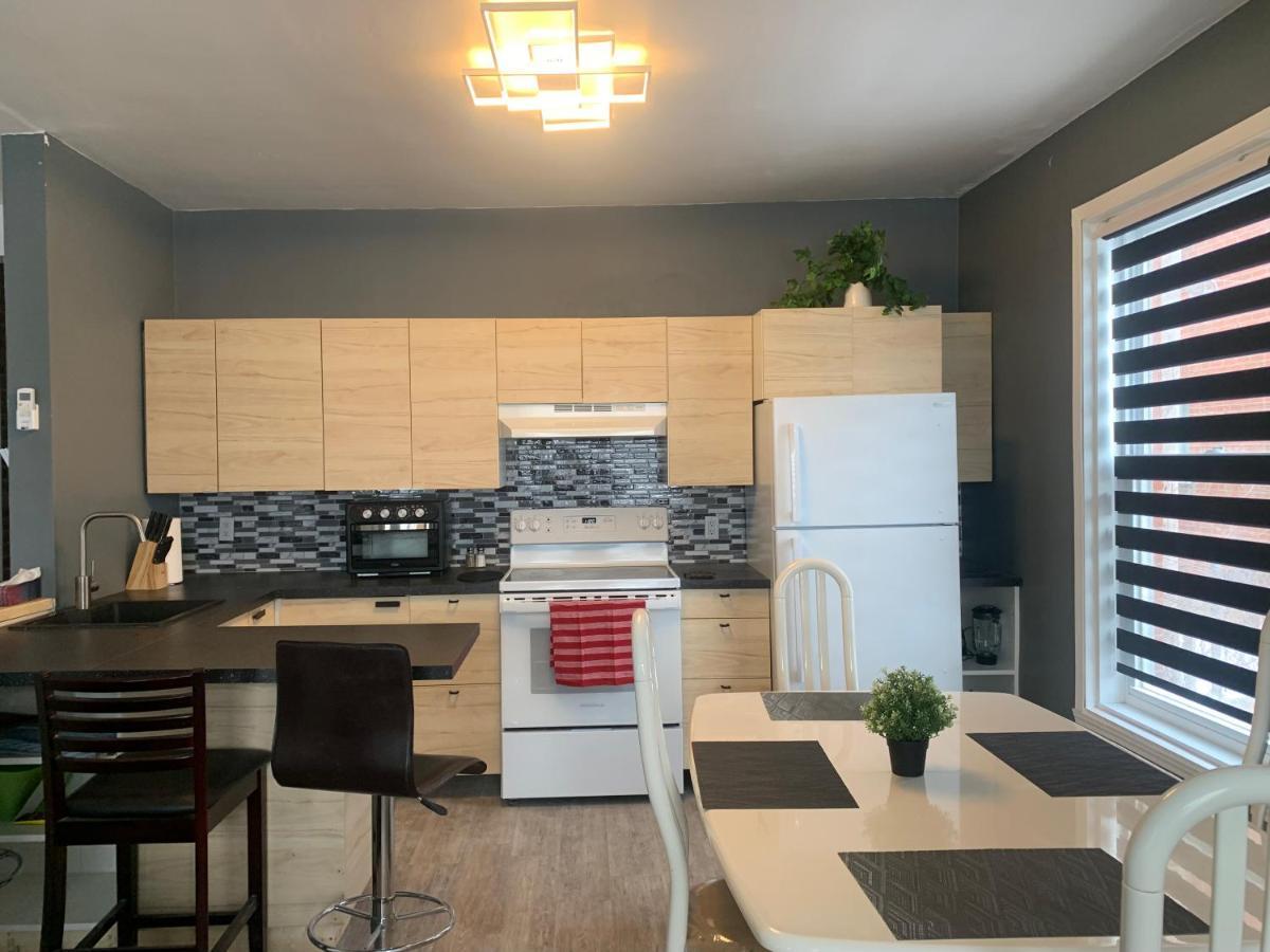 Apartmán Le 2300 S Saint-Hyacinthe Exteriér fotografie